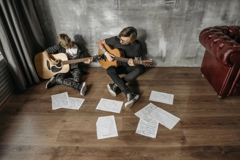 Teaching What You Had to Unlearn: Scott Tennant's Quiet Revolution in the Studio