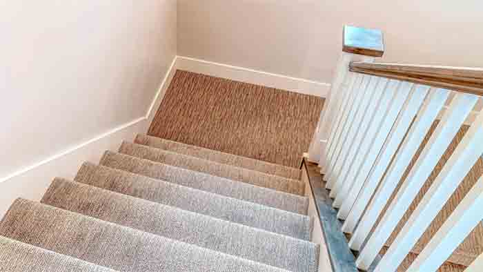 What-is-The-Best-Way-to-Carpet-Stair-Treads-Only